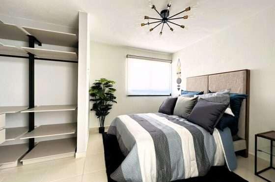 Casa en Corregidora, Qro., 2 Plantas con opción a 3 con Roof Garden