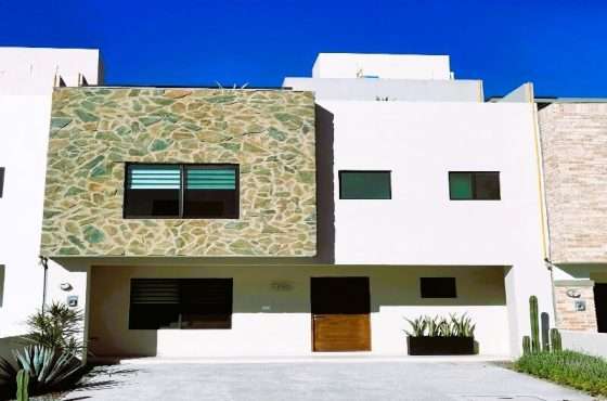 4 recámaras con Baño + Roof en La Vista Residencial Querétaro